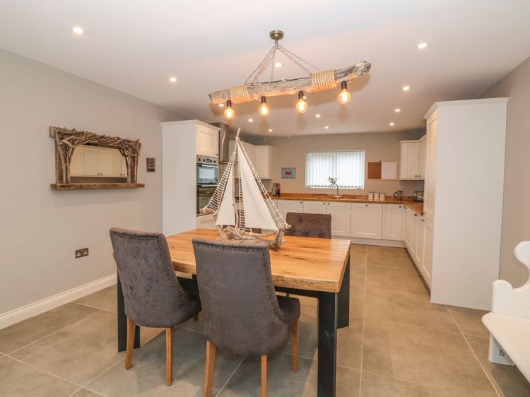 Fishermans Cottage, listing photograph 8