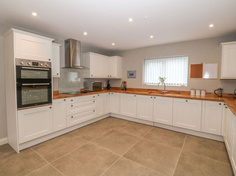 Fishermans Cottage, listing photograph 11