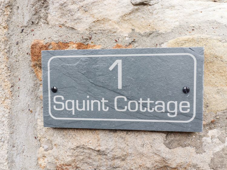 Squint Cottage, listing photograph 5