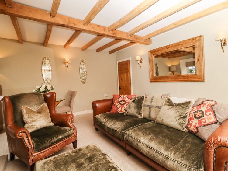 Squint Cottage, listing photograph 7