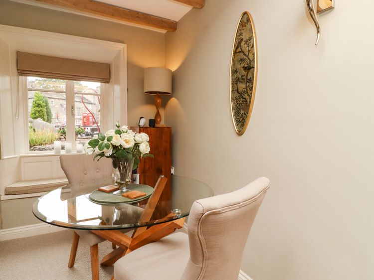 Squint Cottage, listing photograph 11
