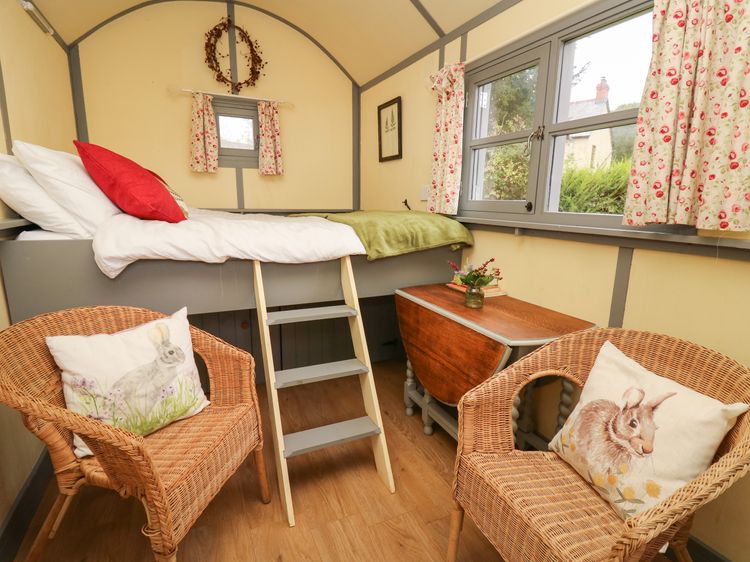 Brown Hare Shepherds Hut, listing photograph 3