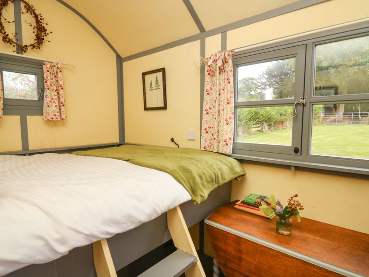 Brown Hare Shepherds Hut, listing photograph 6