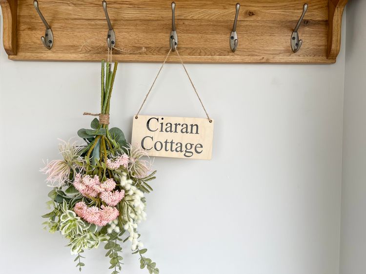 Ciaran Cottage, listing photograph 3