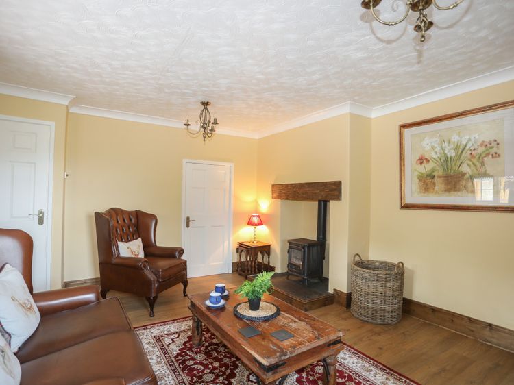Frongoch Cottage, listing photograph 3