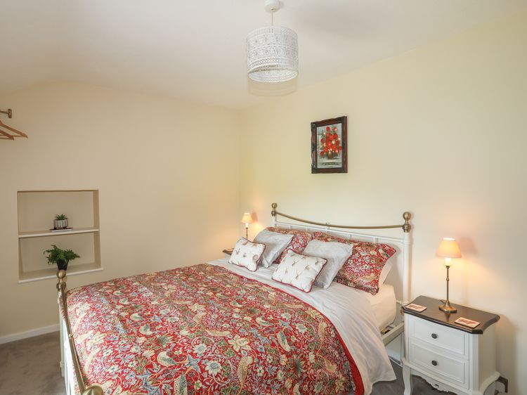 Frongoch Cottage, listing photograph 12