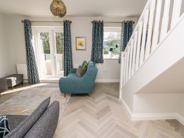 3 Trem Y Dolydd, listing photograph 12
