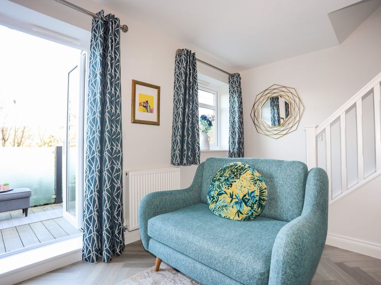 3 Trem Y Dolydd, listing photograph 9
