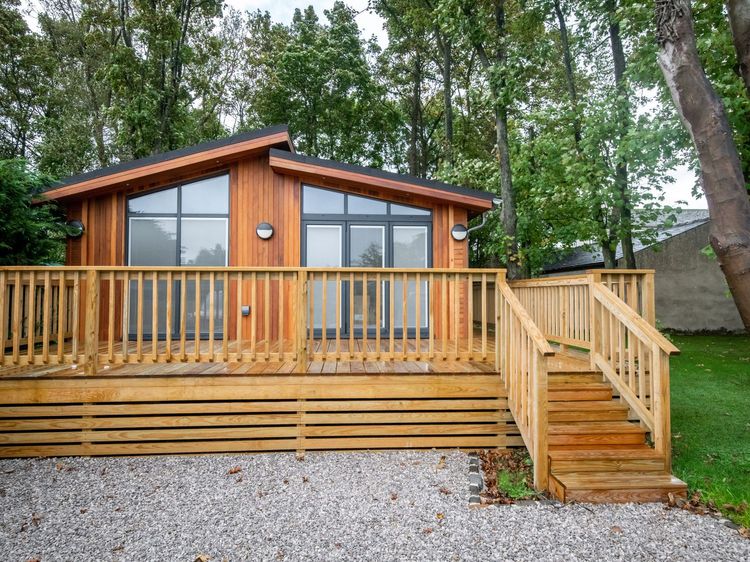 Bluebell Lodge, listing photograph 2