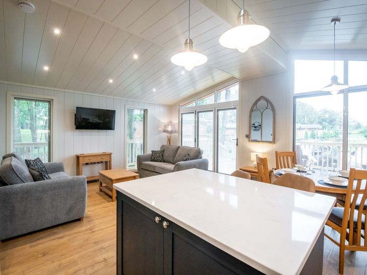 Bluebell Lodge, listing photograph 12