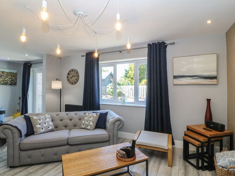 Ty Glan Morfa, listing photograph 4