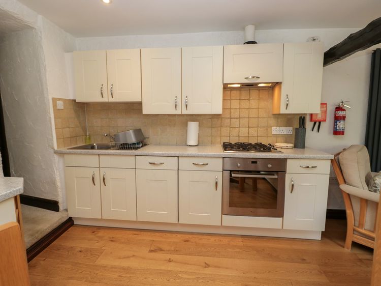 Woodloft Cottage, listing photograph 12