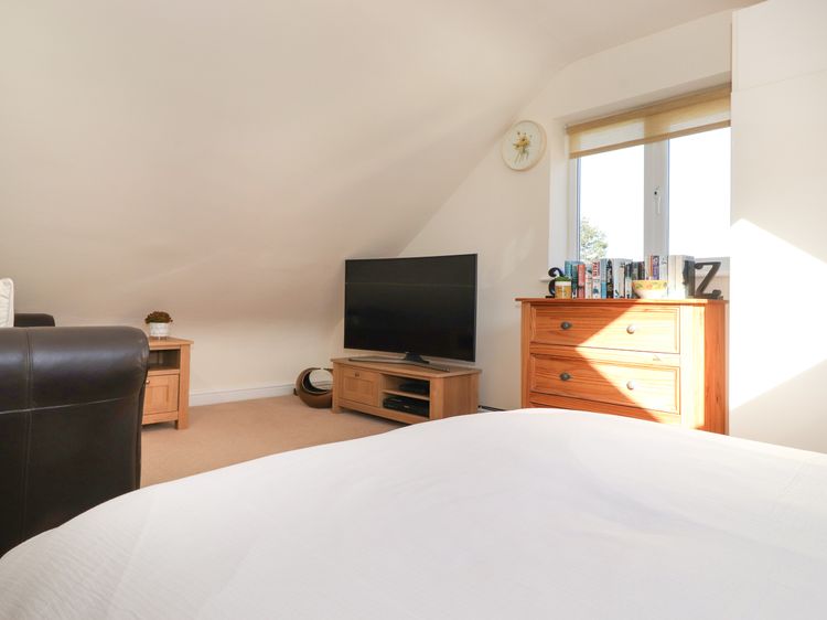 Uplands Retreat, listing photograph 7