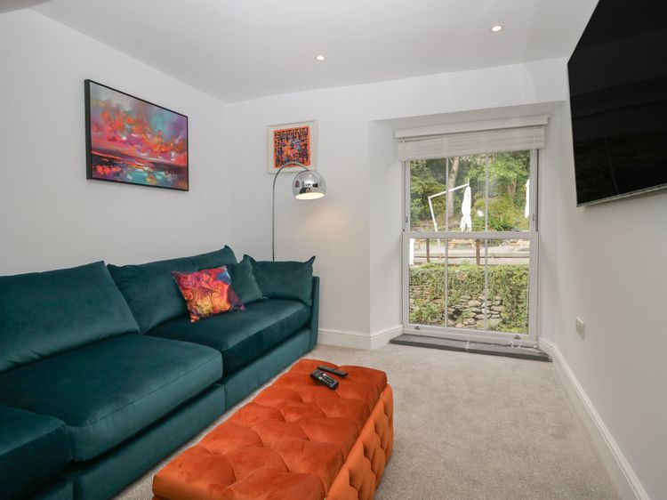 Rose Cottage, listing photograph 9