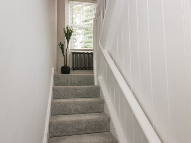 Rose Cottage, listing photograph 8