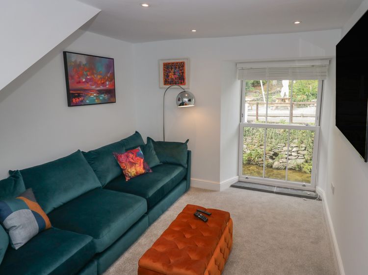 Rose Cottage, listing photograph 12