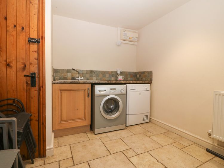 Tyn Llwyn, listing photograph 7