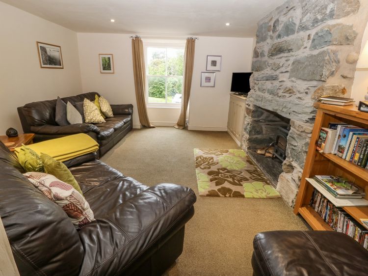 Tyn Llwyn, listing photograph 2