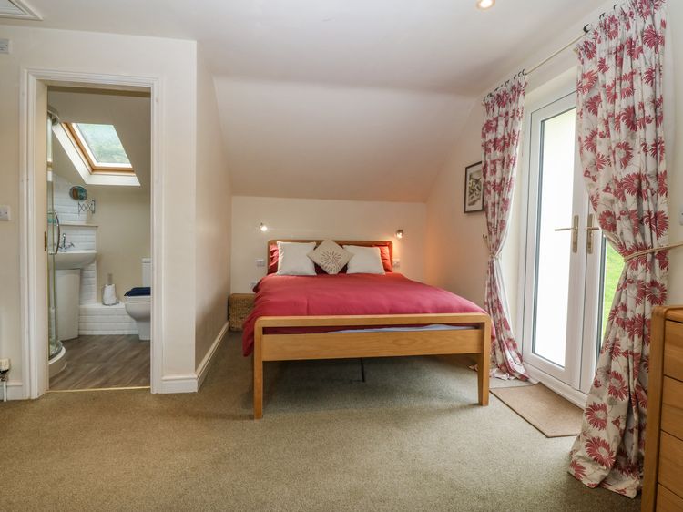 Tyn Llwyn, listing photograph 12