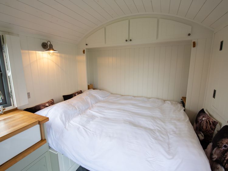 Shepherds Hut, listing photograph 10