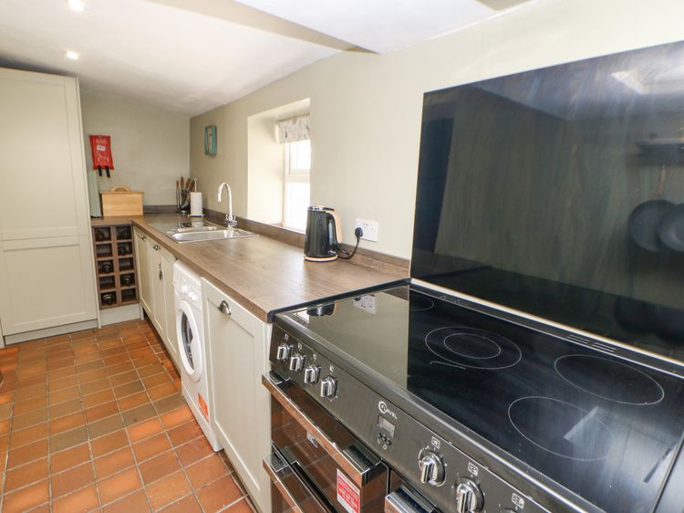 Rock Cottage, listing photograph 9