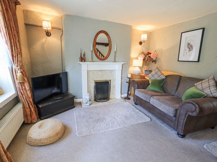 Lavender Cottage, listing photograph 6