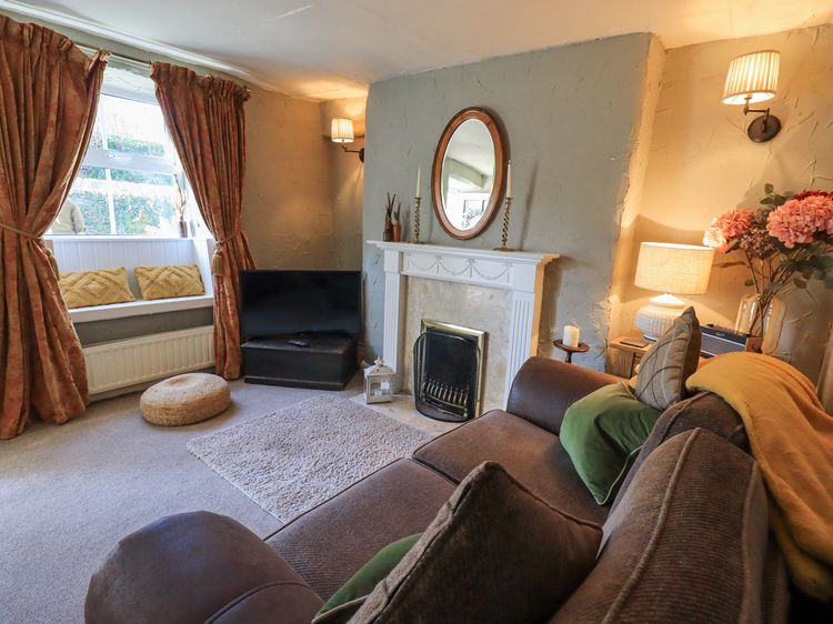 Lavender Cottage, listing photograph 7