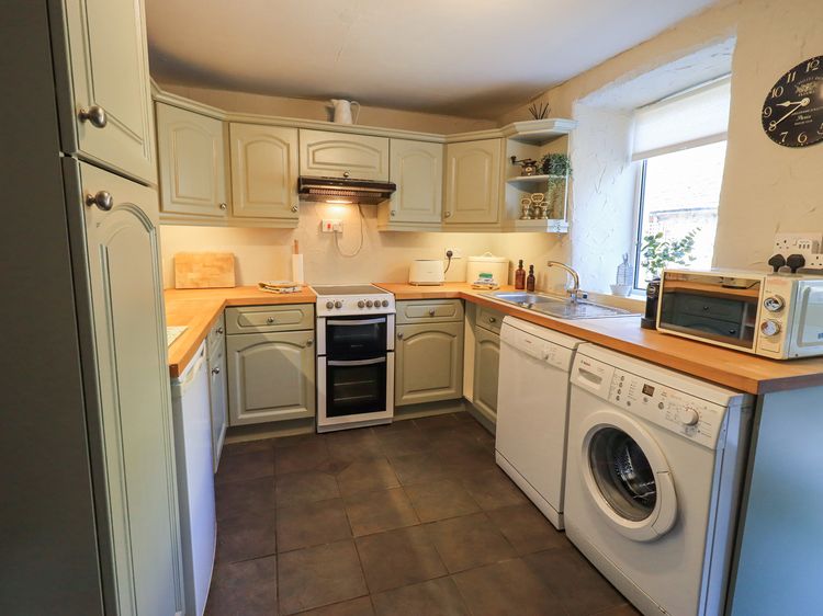Lavender Cottage, listing photograph 12