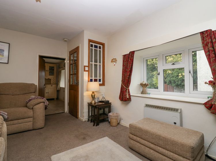 Taylor's Cottage, listing photograph 7