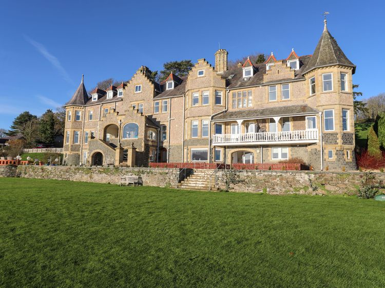 Bryn Mel Manor Straits View, listing photograph 6