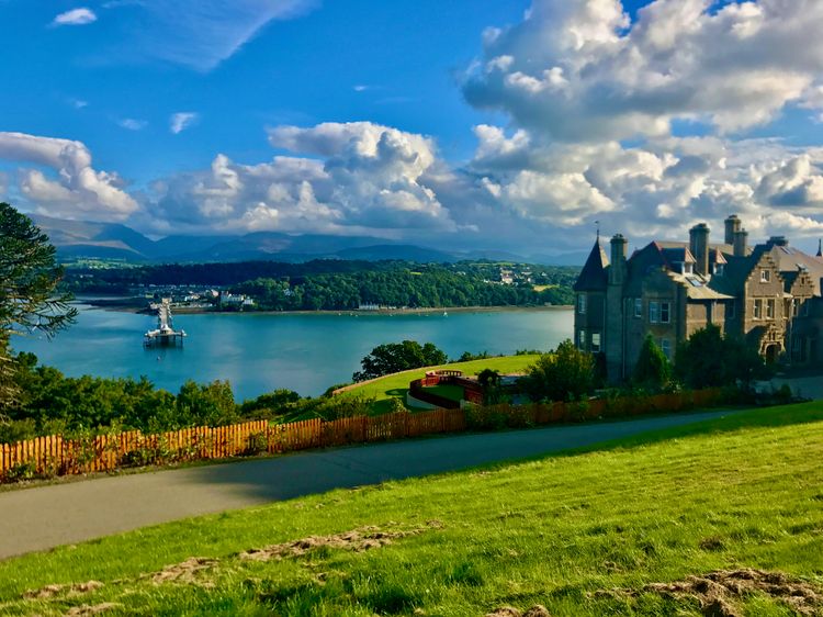 Bryn Mel Manor Straits View, listing photograph 3