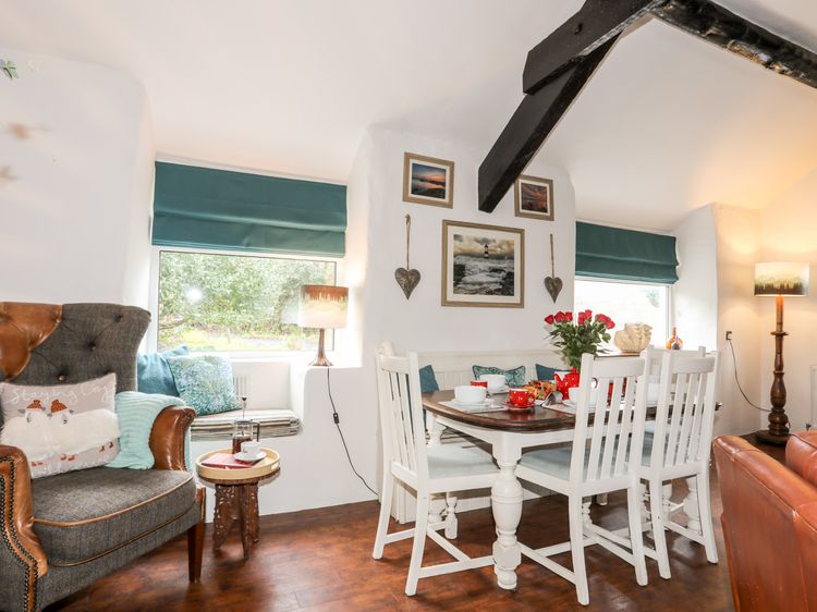 Ty Bach - Beaumaris, listing photograph 10