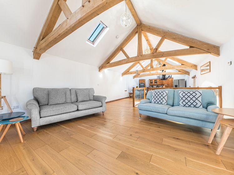 Swallow Barn, listing photograph 3