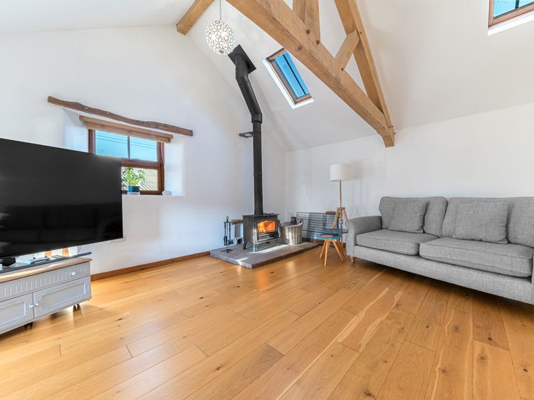 Swallow Barn, listing photograph 4