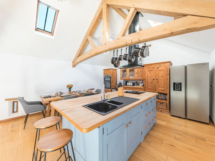 Swallow Barn, listing photograph 10