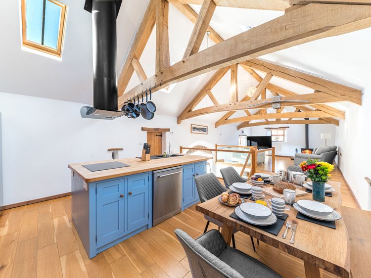 Swallow Barn, listing photograph 12