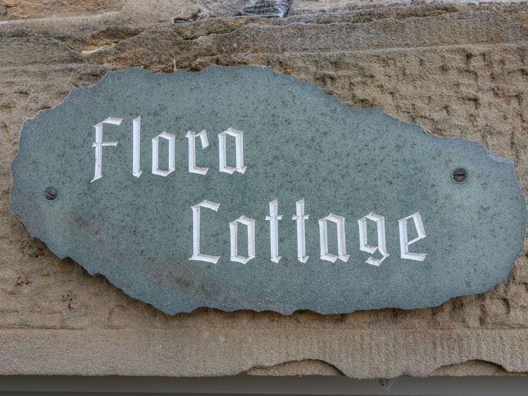 Flora Cottage, listing photograph 4