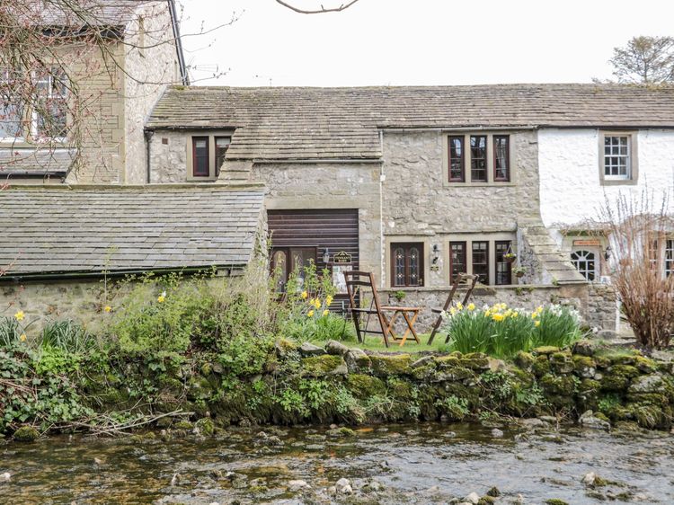 The Threshing Floor at Tennant Barn, listing photograph 2