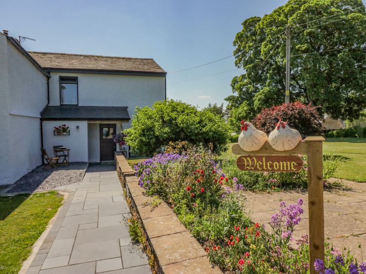 How Hill Farm Cottage