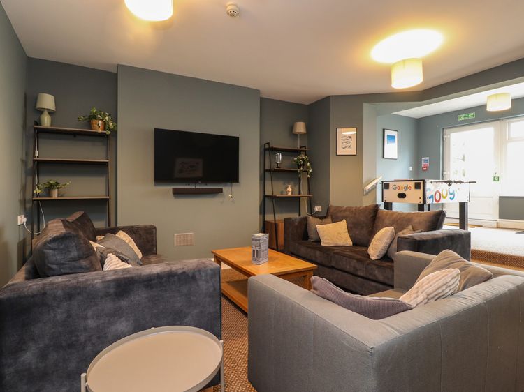 Eden Bay Retreat, listing photograph 10