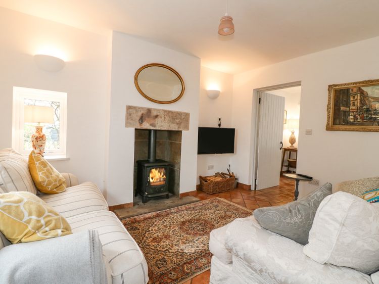 Highfield House, listing photograph 7