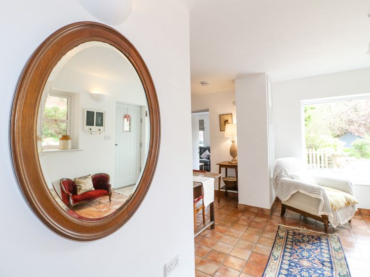 Highfield House, listing photograph 4