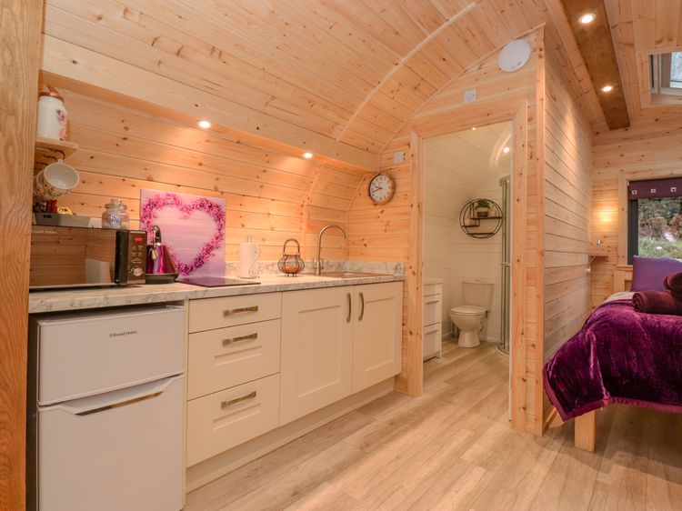 Lovies Place - Crossgate Luxury Glamping, listing photograph 7