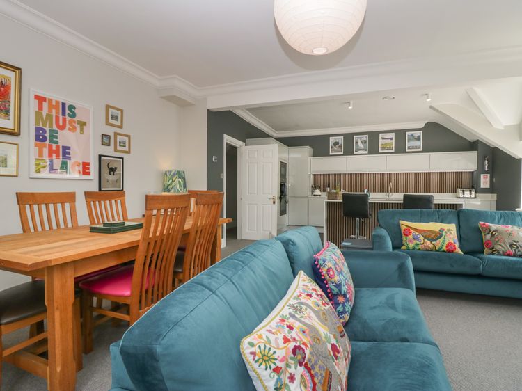 Lake House Loft, listing photograph 6