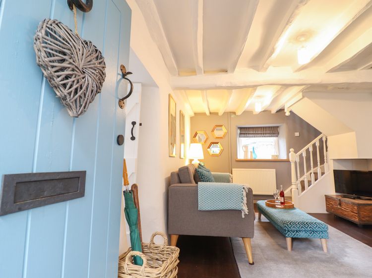 3 Ivy Court, listing photograph 2