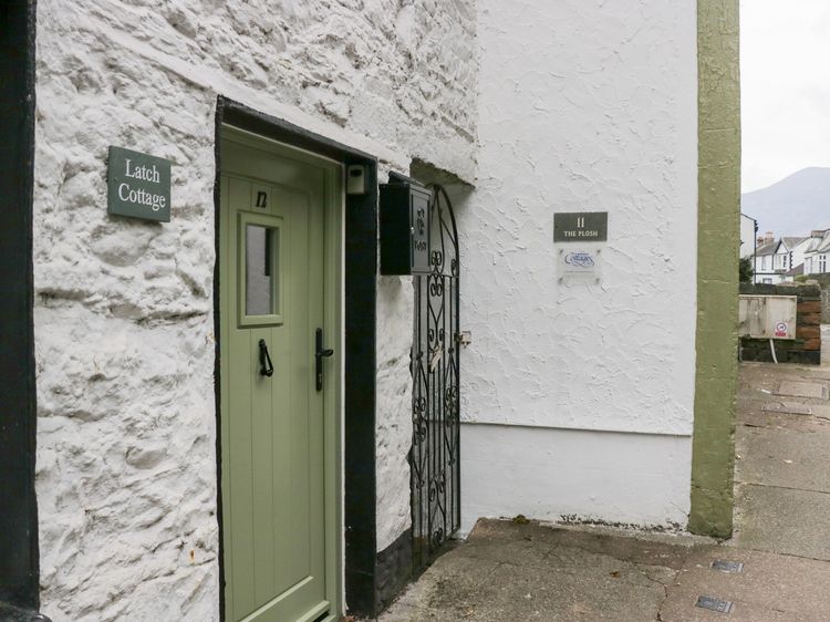 Latch Cottage, listing photograph 2