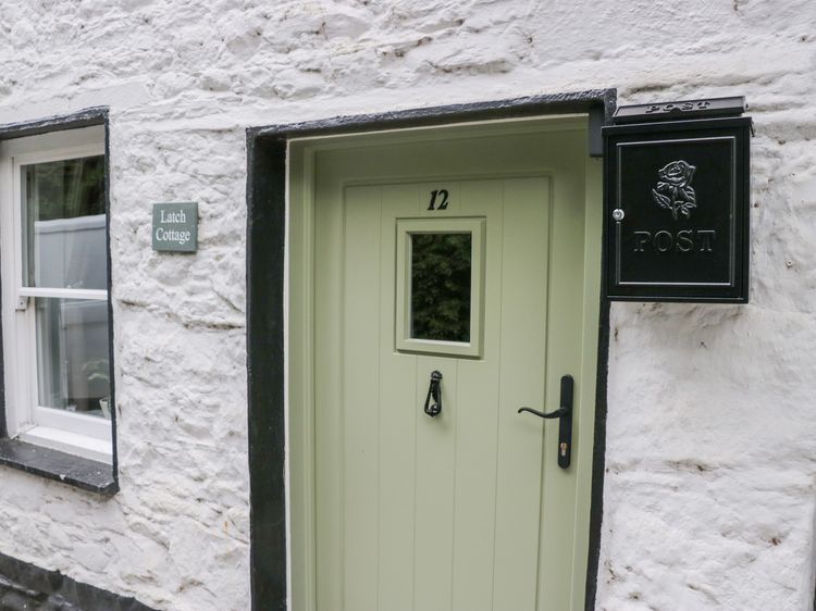 Latch Cottage, listing photograph 3