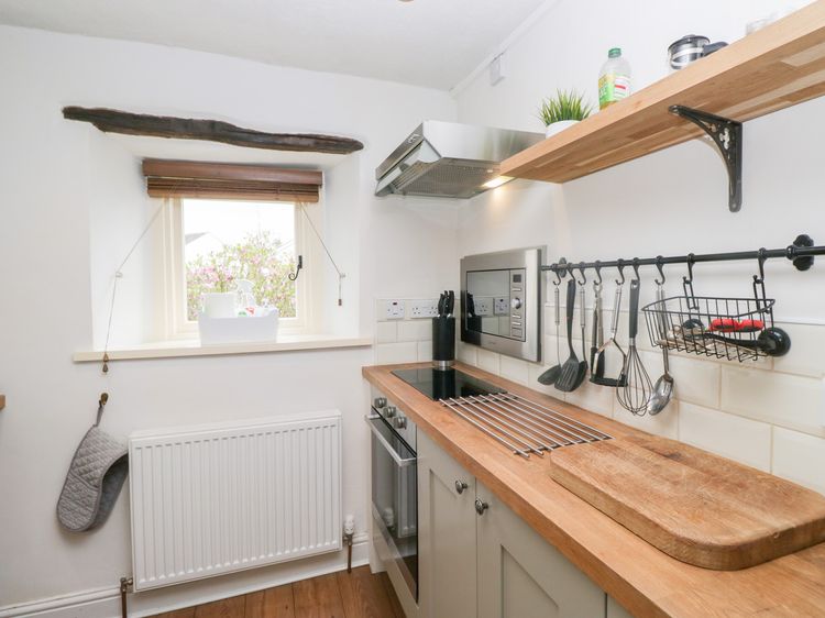 Latch Cottage, listing photograph 12