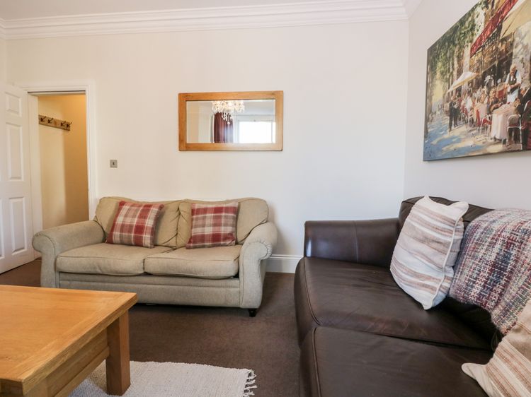 Carlton House Apartment 1, listing photograph 6