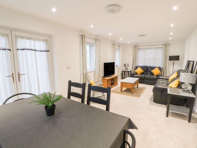 Beckside House, listing photograph 7